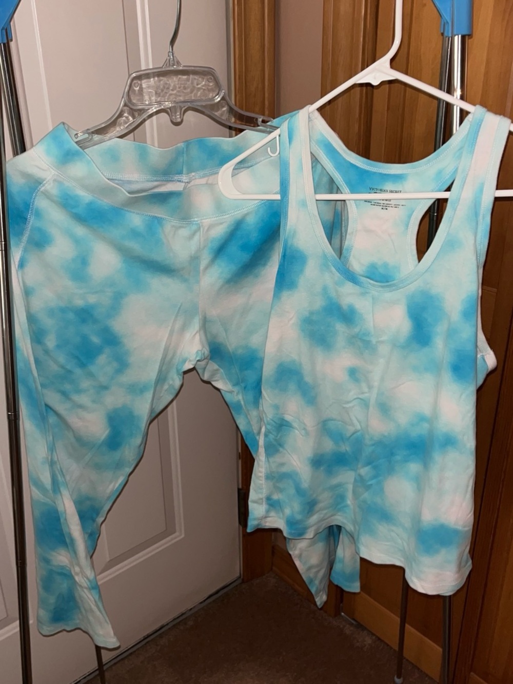 Victoria's Secret Blue & White Tie-Dye Tank and Legging Set